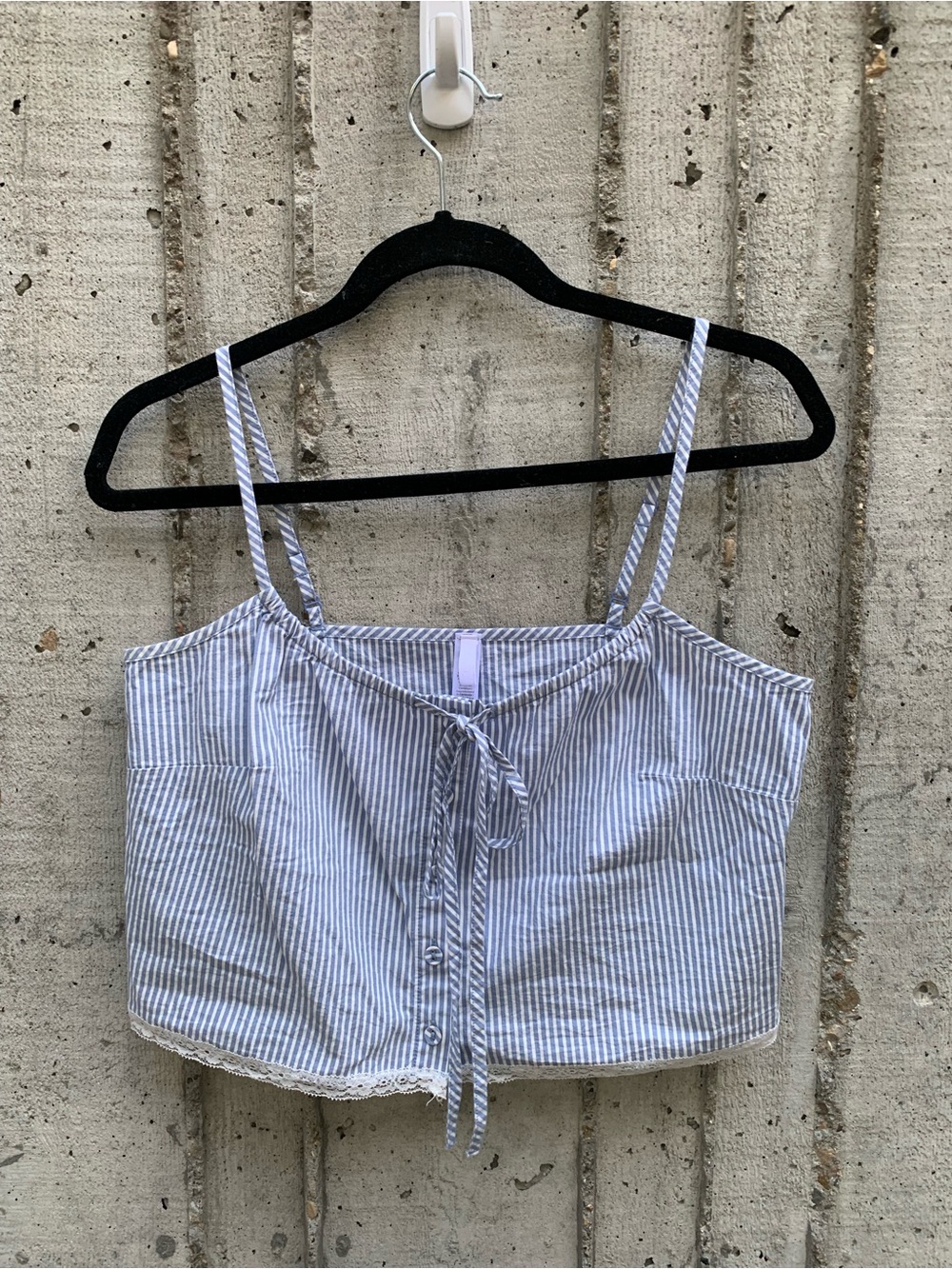 SKIMS Cotton Poplin Cropped PJ Camisole Cadet Stripe Blue White Lace Trim Bow S